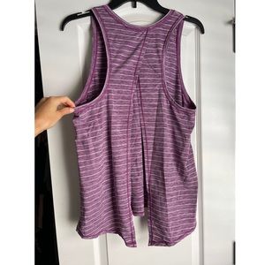 GapFit Tie Back Athletic Top